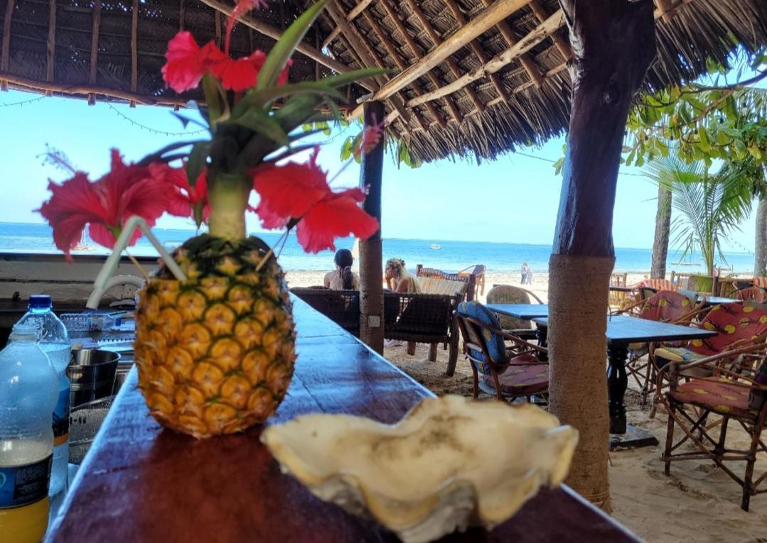 Sipano Beach Lodge Kiwengwa Кивенга Екстериор снимка