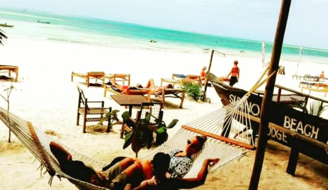 Sipano Beach Lodge Kiwengwa Кивенга Екстериор снимка