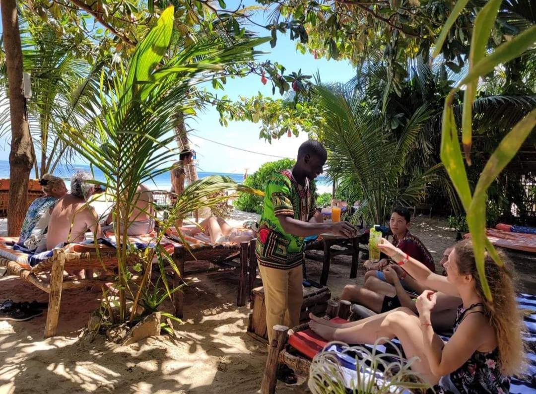 Sipano Beach Lodge Kiwengwa Кивенга Екстериор снимка