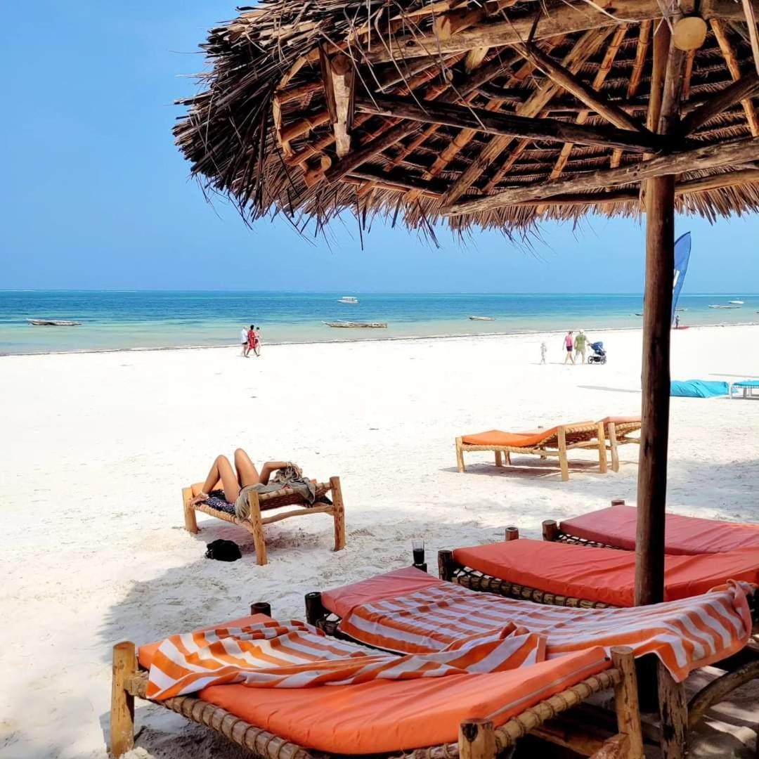 Sipano Beach Lodge Kiwengwa Кивенга Екстериор снимка